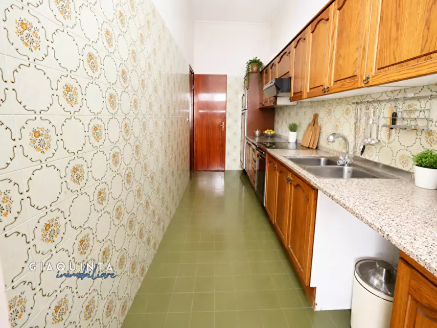 Immagine 14 di Appartamento in vendita  in via Asti n.12 a Palagonia