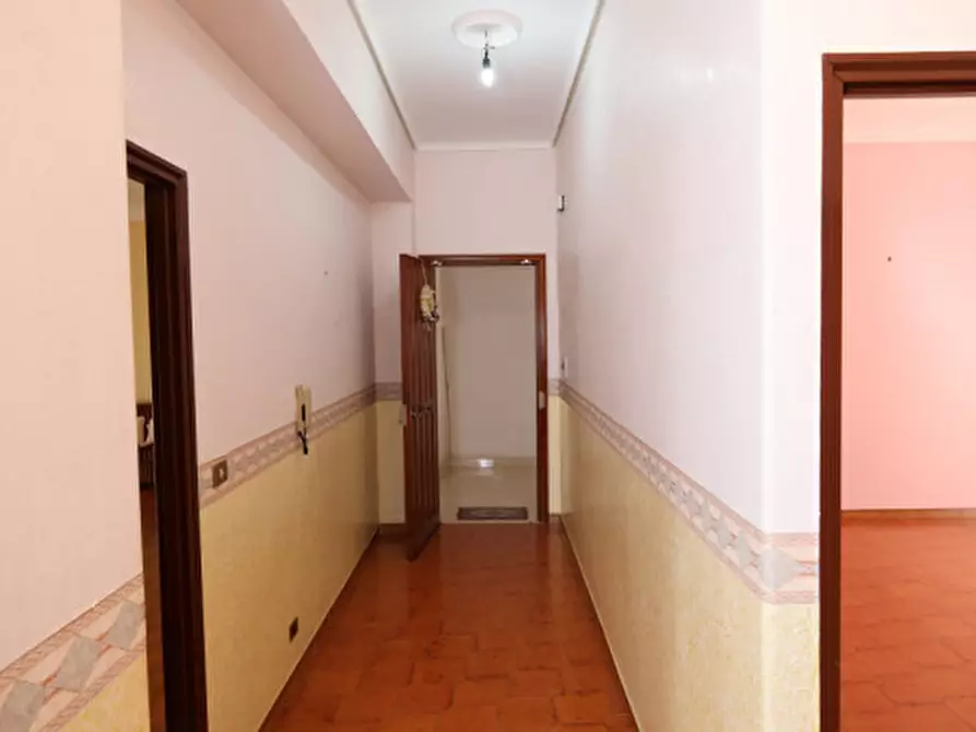 Immagine 15 di Appartamento in vendita  in via Asti n.12 a Palagonia