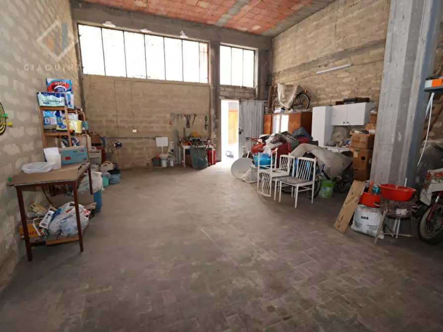 Immagine 18 di Appartamento in vendita  in via Asti n.12 a Palagonia