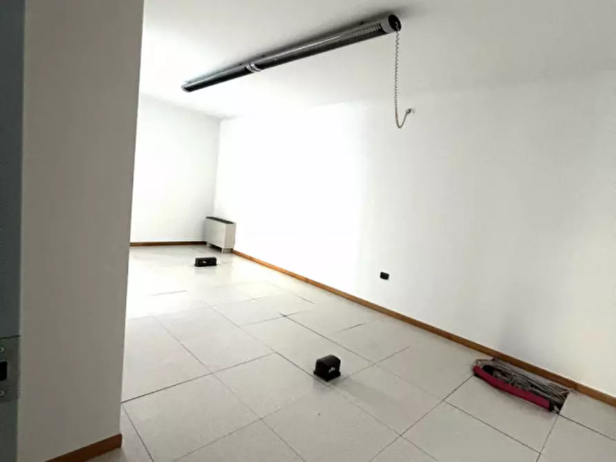 Immagine 5 di Ufficio in vendita  in VIA FERMI a Padova