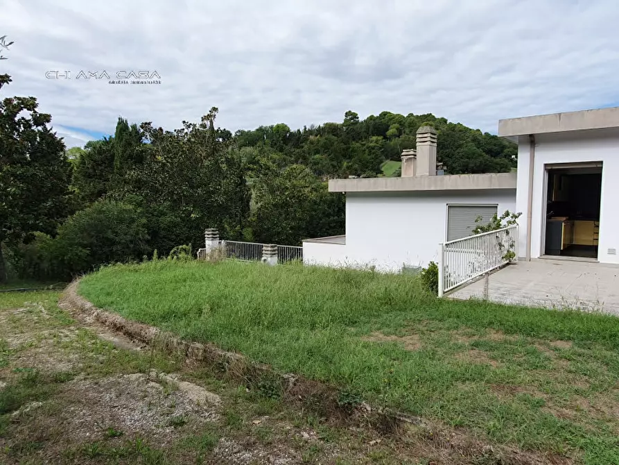 Immagine 15 di Casa indipendente in vendita  in Strada Roncosambaccio a Fano