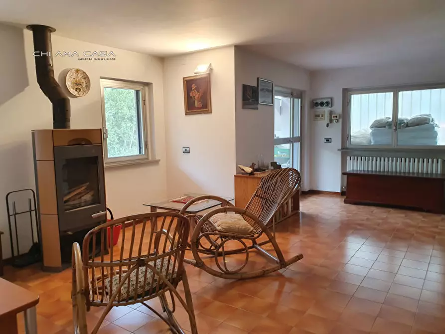 Immagine 23 di Casa indipendente in vendita  in Strada Roncosambaccio a Fano