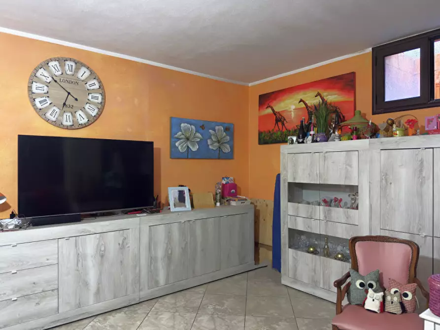 Immagine 10 di Villetta a schiera in vendita  in Via Alessandro Volta 19 a Sarroch