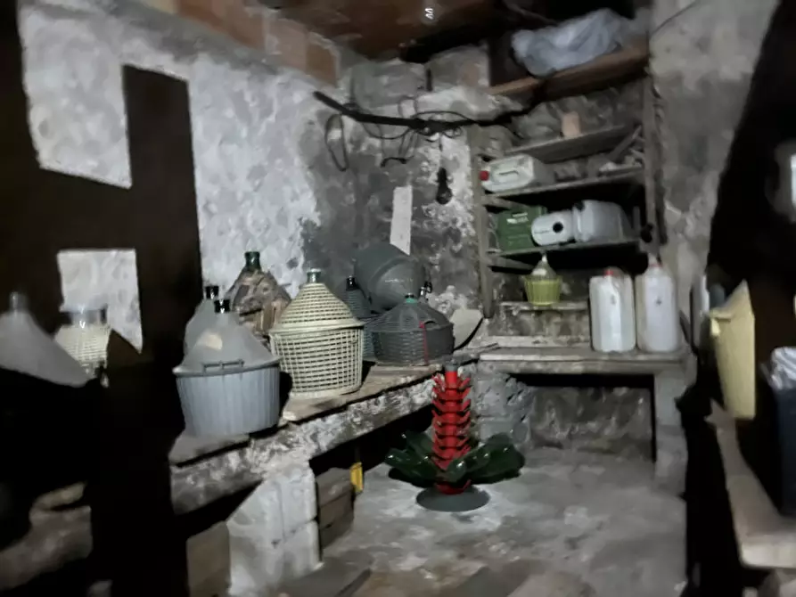 Immagine 23 di Appartamento in vendita  a Tregnago