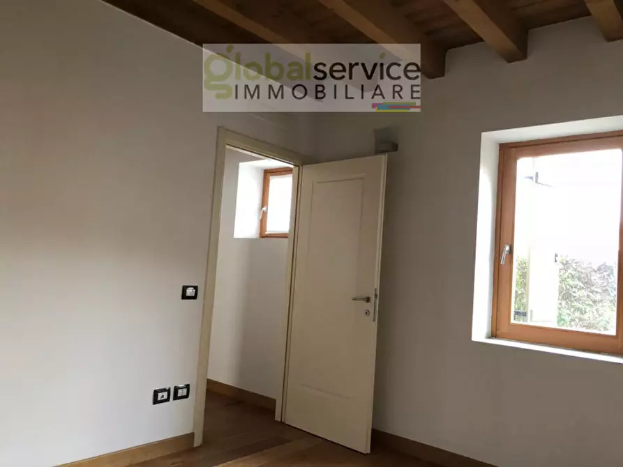 Immagine 10 di Appartamento in vendita  in Via S. Benedetto, 3 a Brescia