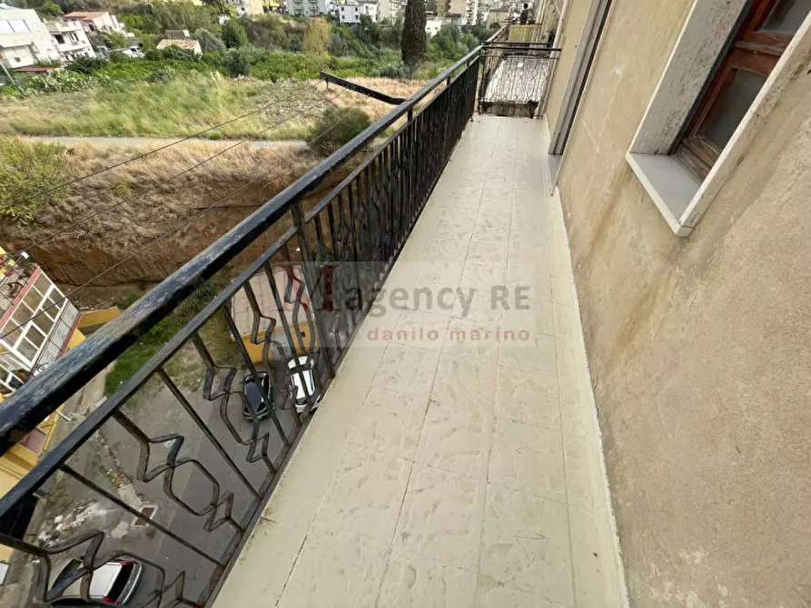Immagine 8 di Appartamento in vendita  in Via Cafari 36 a Reggio Di Calabria