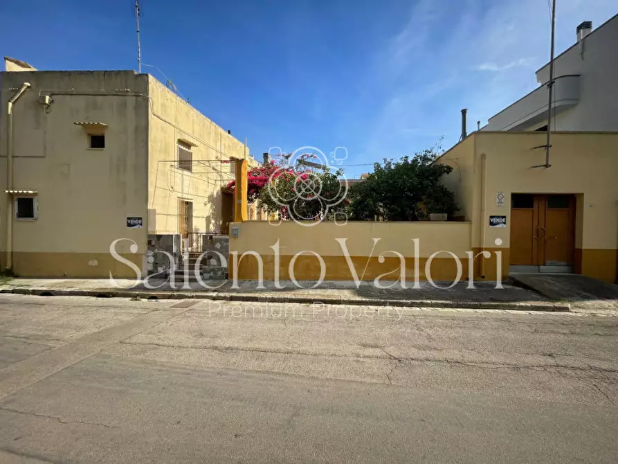 Immagine 5 di Casa indipendente in vendita  in Via Nizza 60 a Parabita