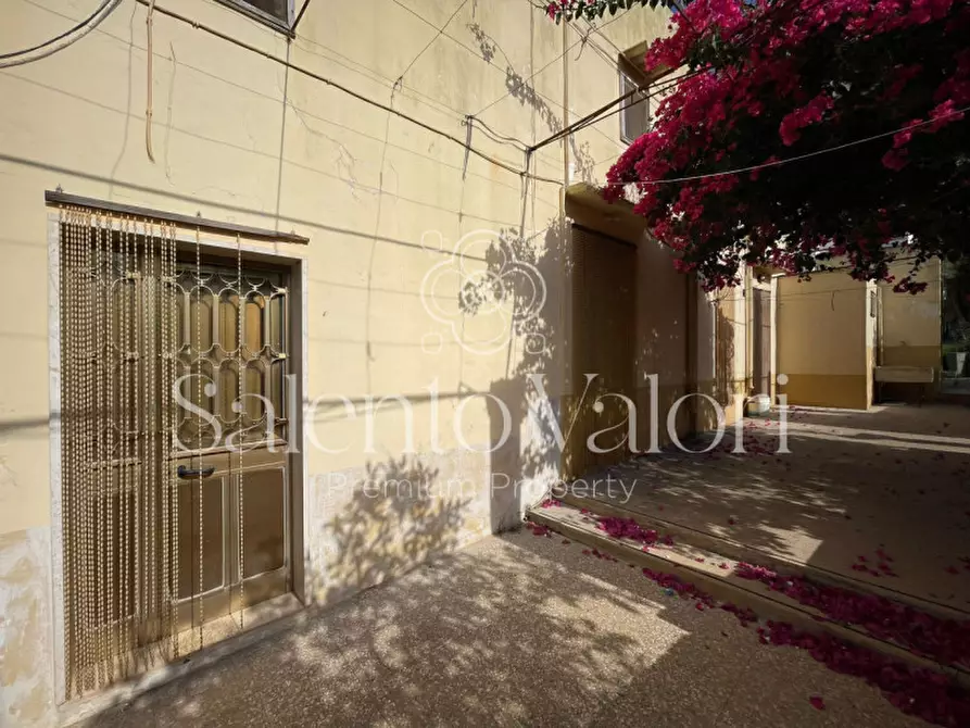 Immagine 22 di Casa indipendente in vendita  in Via Nizza 60 a Parabita