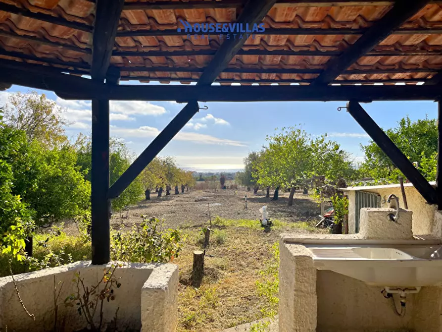 casa indipendente in vendita ad Avola