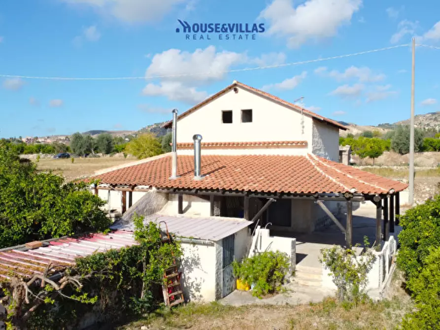 Immagine 5 di Villa in vendita  in bella pettinata a Avola