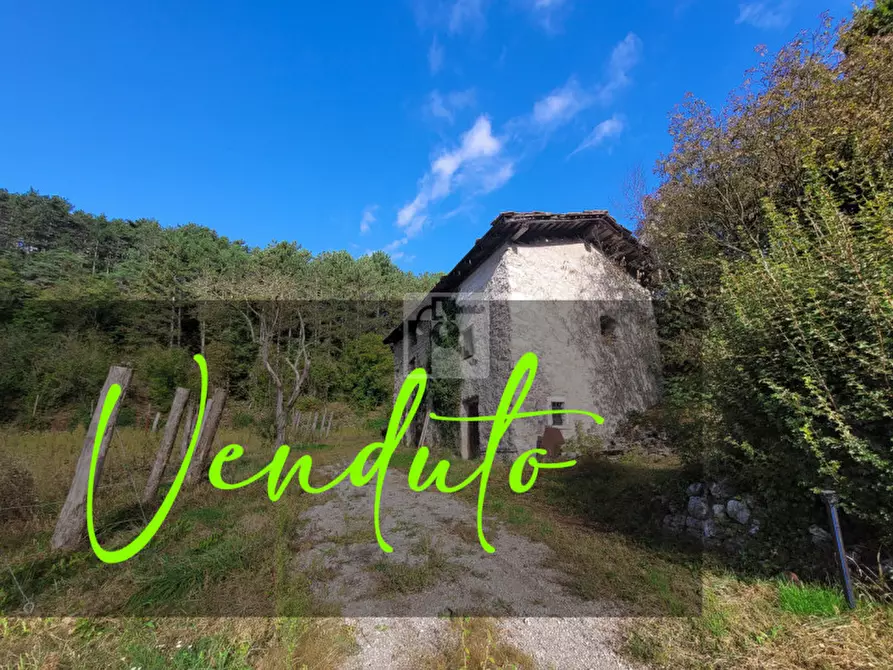 Immagine 1 di Rustico / casale in vendita  in Località Fabia Non a Cavedine