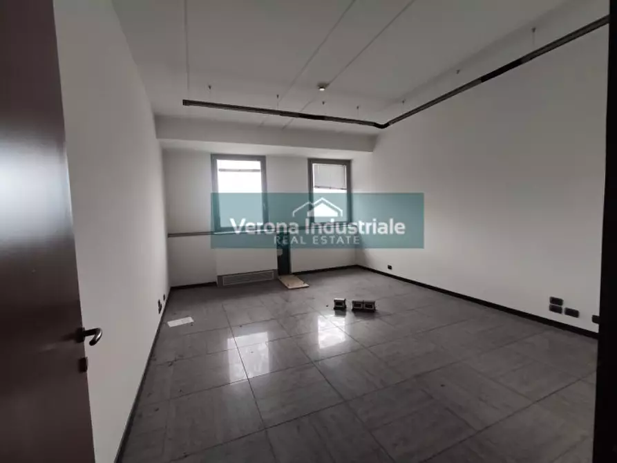 Immagine 8 di Ufficio in affitto  in viale postumia 58 a Villafranca Di Verona