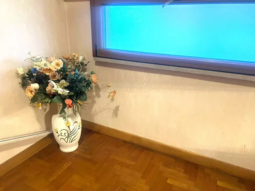 Immagine 28 di Villa in vendita  in via del Podere San Giusto a Roma