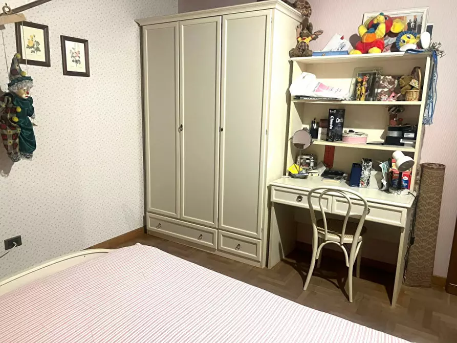 Immagine 36 di Villa in vendita  in via del Podere San Giusto a Roma