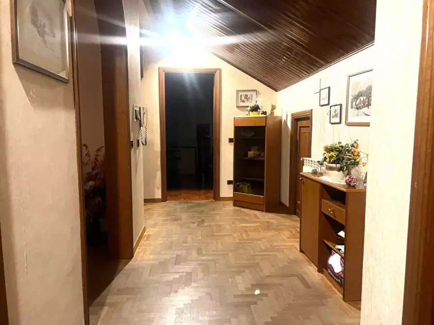 Immagine 41 di Villa in vendita  in via del Podere San Giusto a Roma