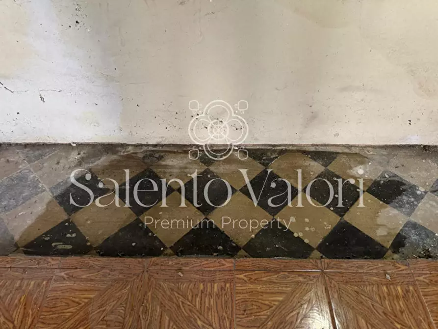 Immagine 14 di Attività commerciale in vendita  in Via Nazario Sauro 7 a Collepasso