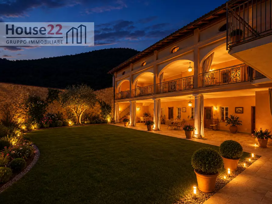 Immagine 4 di Casa indipendente in vendita  a Nave