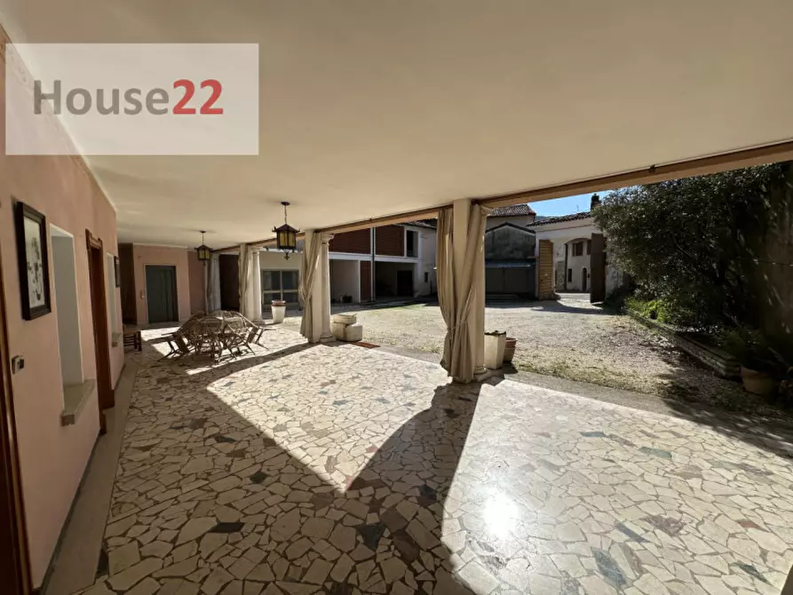 Immagine 4 di Casa indipendente in vendita  a Nave