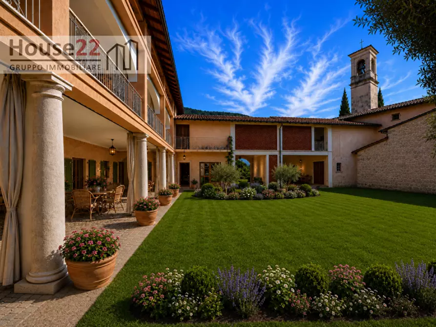 Immagine 5 di Casa indipendente in vendita  a Nave
