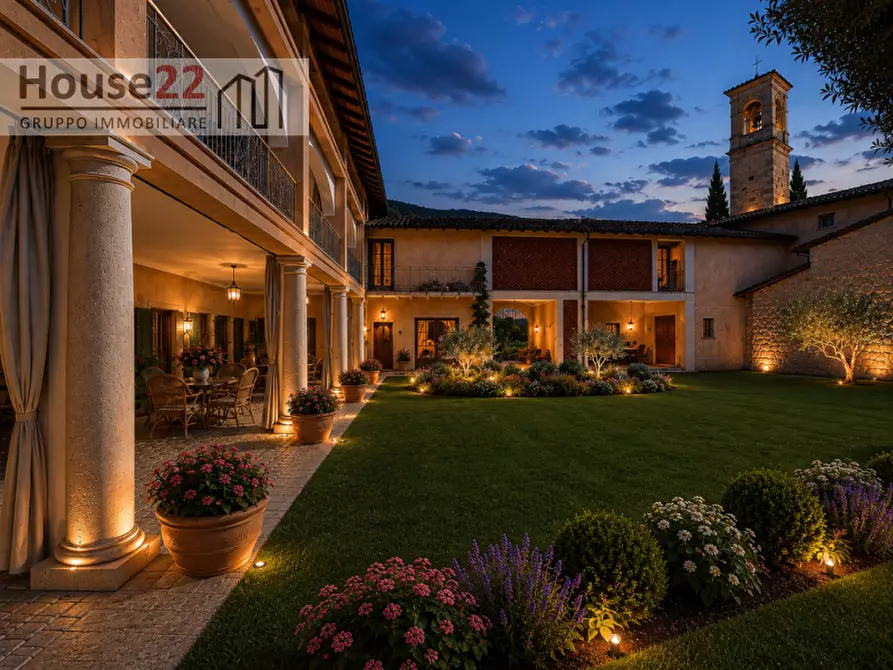 Immagine 6 di Casa indipendente in vendita  a Nave