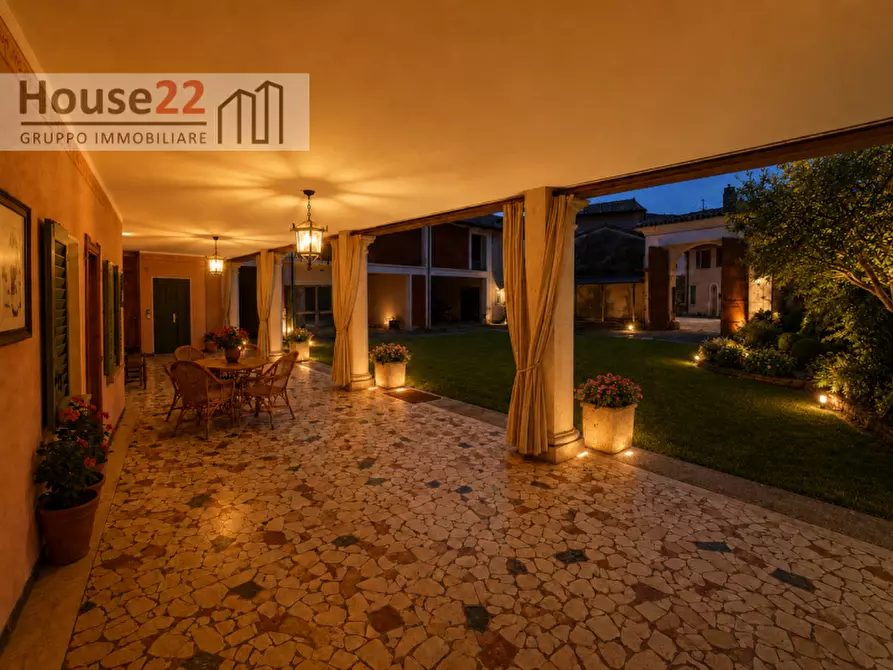 Immagine 8 di Casa indipendente in vendita  a Nave