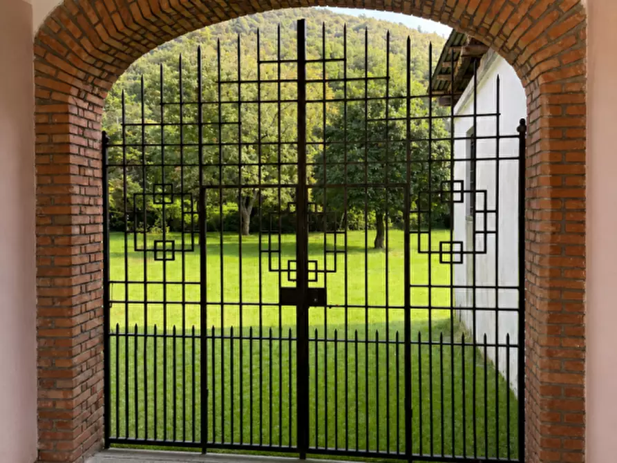 Immagine 9 di Casa indipendente in vendita  a Nave