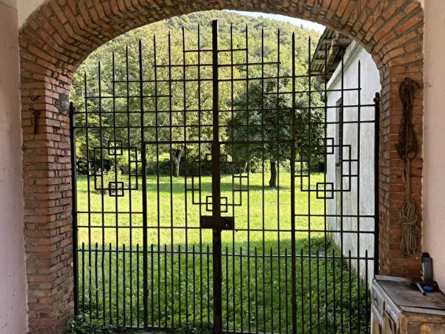 Immagine 9 di Casa indipendente in vendita  a Nave