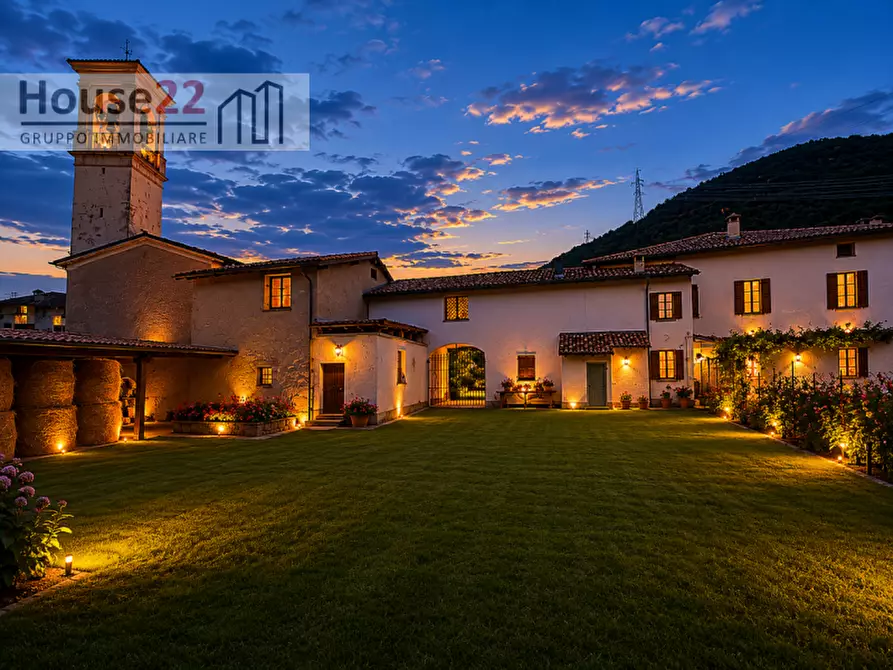 Immagine 16 di Casa indipendente in vendita  a Nave