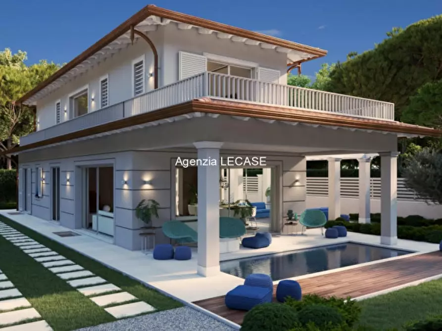 Immagine 4 di Villa in vendita  in via Verdi a Forte Dei Marmi
