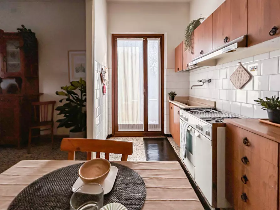 Immagine 7 di Villa in vendita  in Via Valpolicella a Sant'ambrogio Di Valpolicella