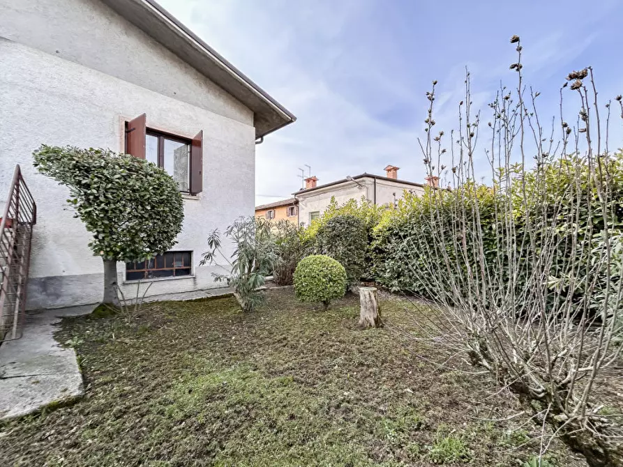 Immagine 32 di Villa in vendita  in Via Valpolicella a Sant'ambrogio Di Valpolicella