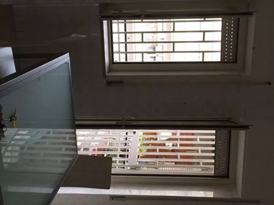 Immagine 4 di Camera in affitto  in via croce Rossa a Napoli