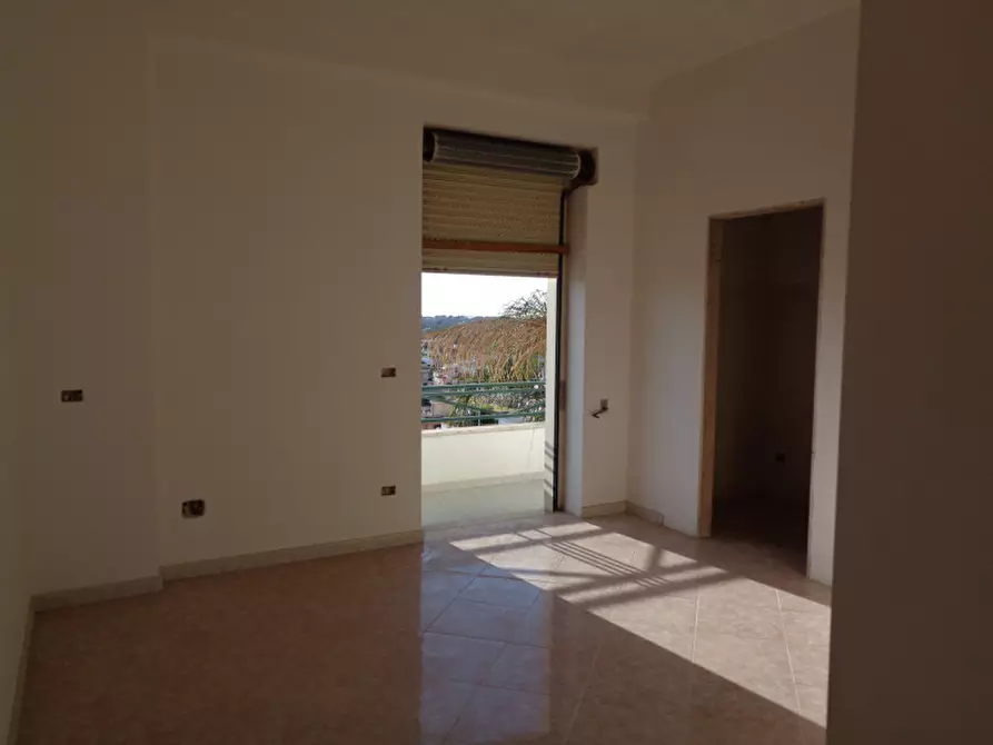 Immagine 13 di Appartamento in vendita  in Via Savona a Matino