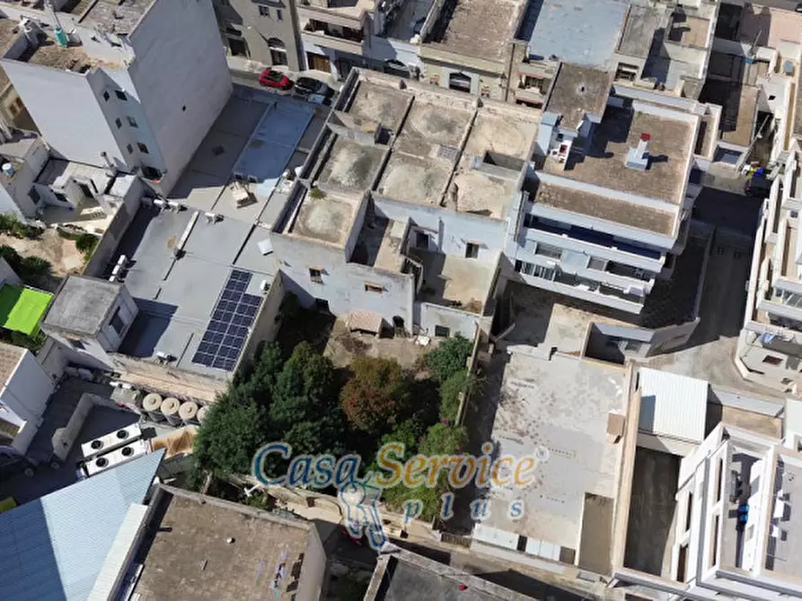 Immagine 40 di Palazzo in vendita  in Via San Lazzaro a Gallipoli