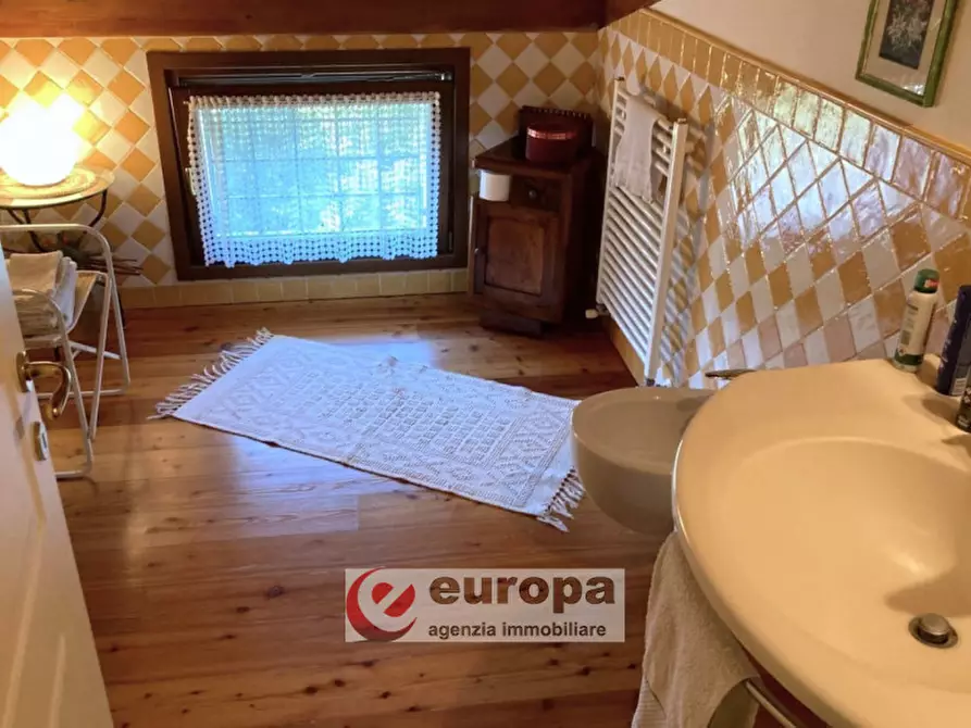 Immagine 30 di Villa in vendita  a Vicenza