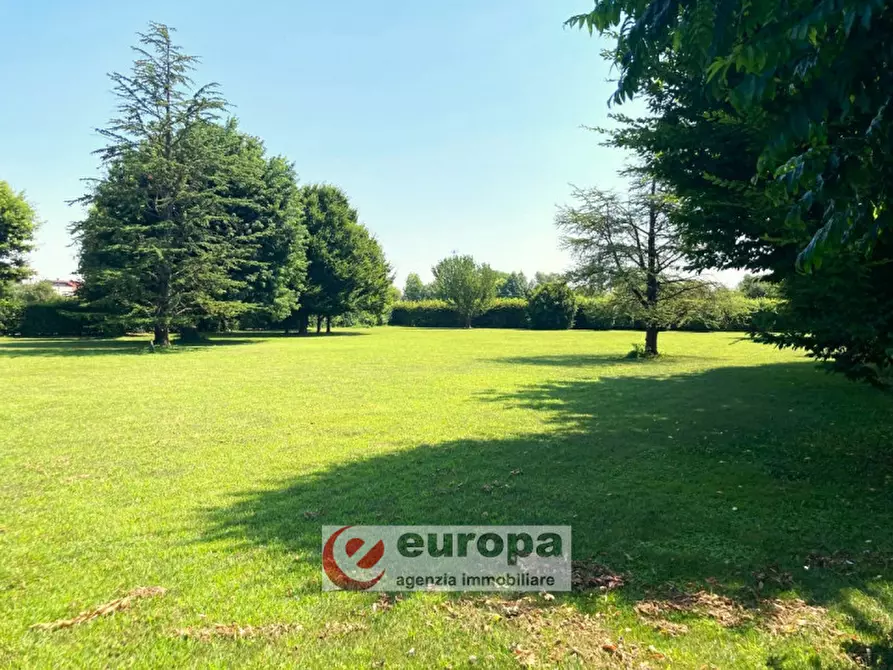 Immagine 32 di Villa in vendita  a Vicenza