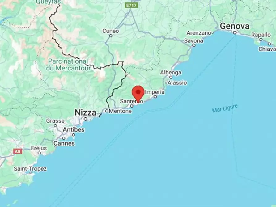 Immagine 4 di Posto auto in vendita  in Via Beglini, N. 52 a Taggia