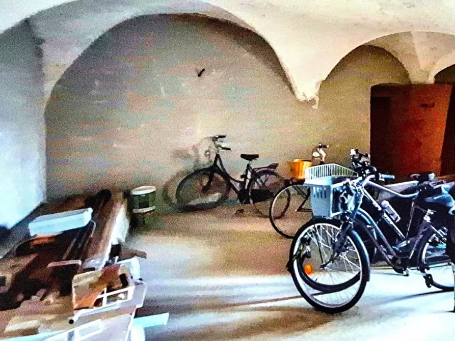 Immagine 5 di Ufficio in vendita  in Via Antonio Gramsci, N. 50 a Foligno