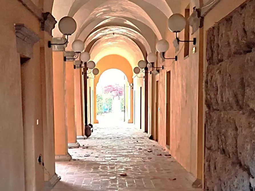 Immagine 6 di Ufficio in vendita  in Via Antonio Gramsci, N. 50 a Foligno