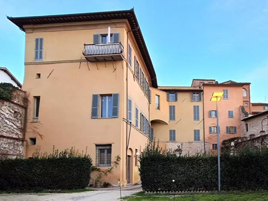 Immagine 2 di Ufficio in vendita  in Via Antonio Gramsci, N. 50 a Foligno