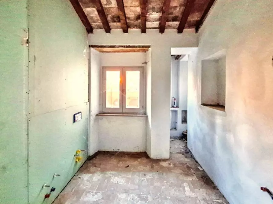 Immagine 21 di Ufficio in vendita  in Via Antonio Gramsci, N. 50 a Foligno