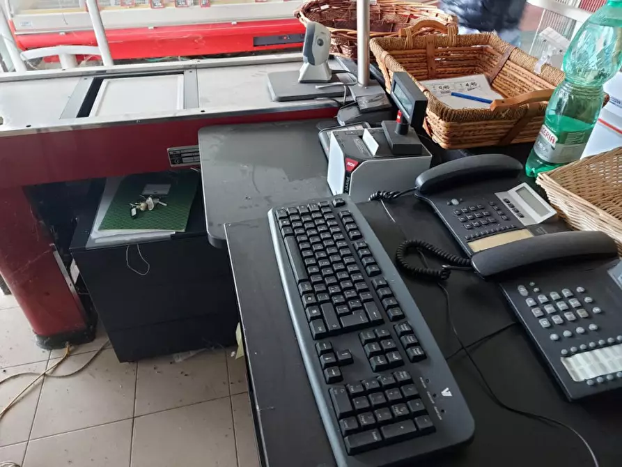 Immagine 20 di Capannone industriale in vendita  in S.S. CASSIA KM 29.700, N. snc a Campagnano Di Roma