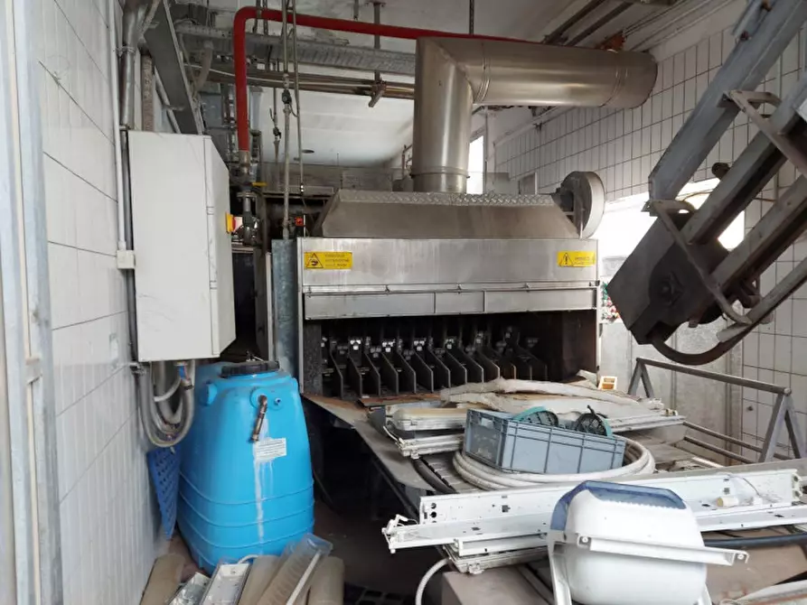 Immagine 25 di Capannone industriale in vendita  in S.S. CASSIA KM 29.700, N. snc a Campagnano Di Roma