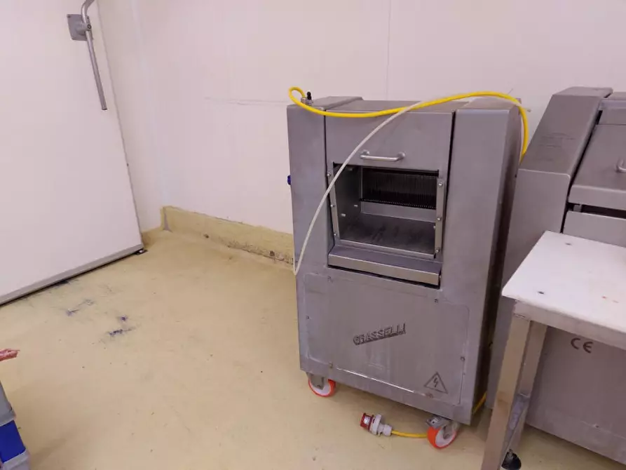 Immagine 28 di Capannone industriale in vendita  in S.S. CASSIA KM 29.700, N. snc a Campagnano Di Roma