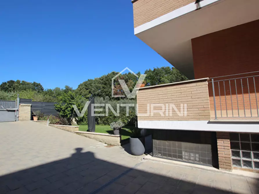 Immagine 44 di Appartamento in vendita  in Via Roncoferraro, 77 a Roma