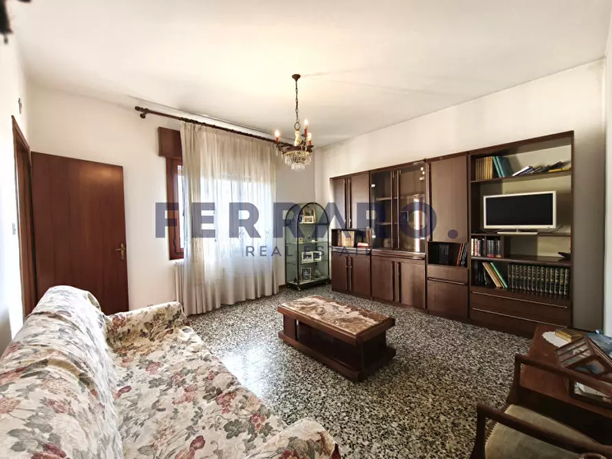 Immagine 10 di Casa indipendente in vendita  in Via Peschiere a Casier