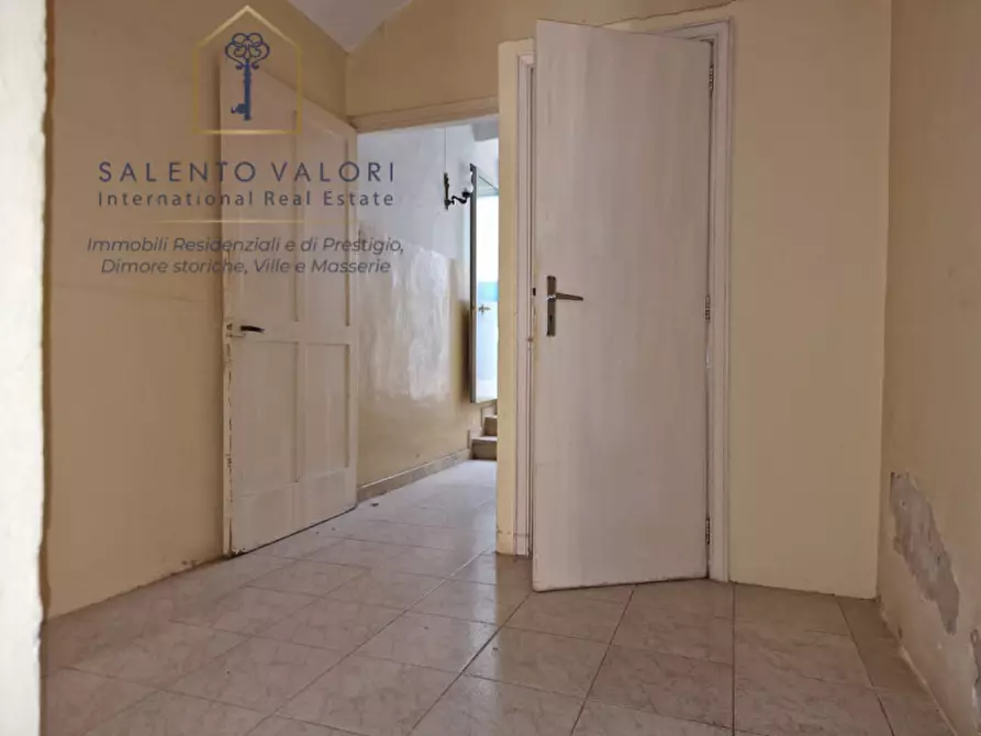 Immagine 9 di Casa indipendente in vendita  in Via Gaetano Vinci 83 a Parabita