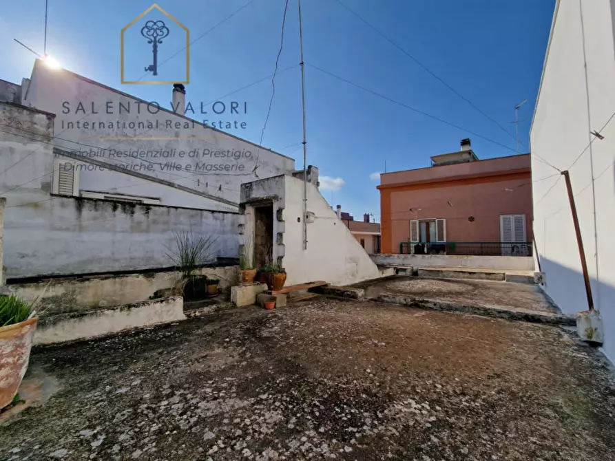 Immagine 27 di Casa indipendente in vendita  in Via Gaetano Vinci 83 a Parabita