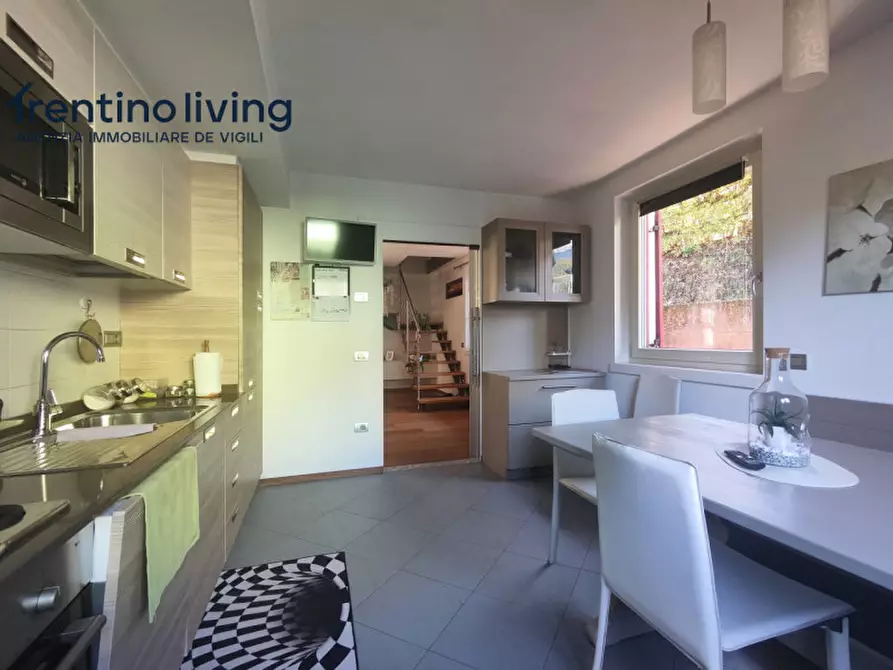 Immagine 10 di Casa indipendente in vendita  in Via Viola a Cavedago