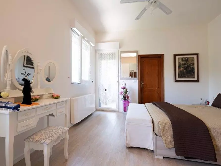 Immagine 5 di Villa in vendita  in via del parco a Pianoro